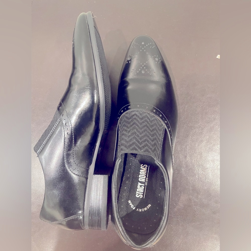 Stacy Adams men shoes, barely worn (almost new)